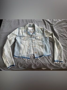 NWOT! Re/Done Light Blue Frayed-Hem Denim Jacket